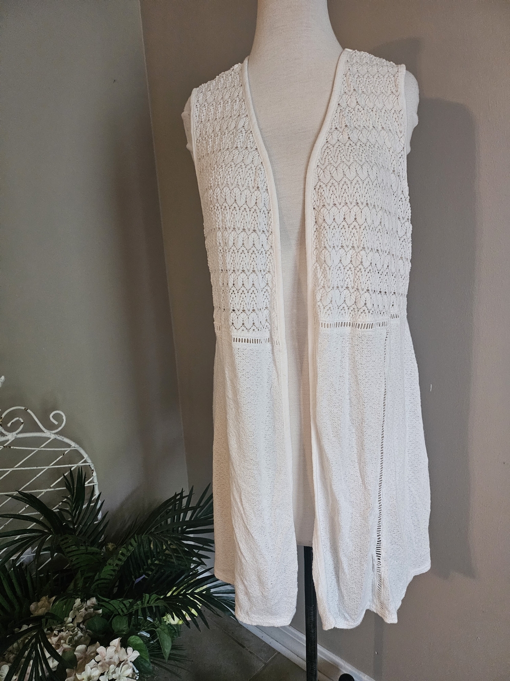 Almost Famous Cream Crochet Open-Front Vest